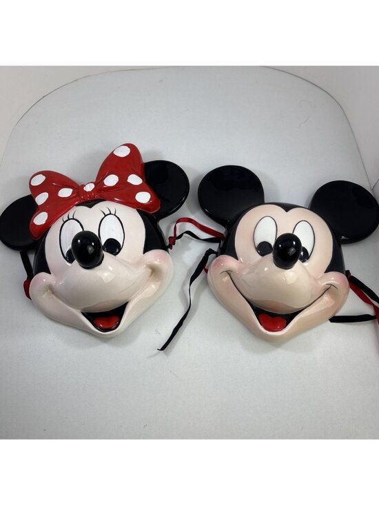 Disney Other - DISNEY MICKEY MOUSE AND MINNIE MOUSE 3D CERAMIC WALL DECOR